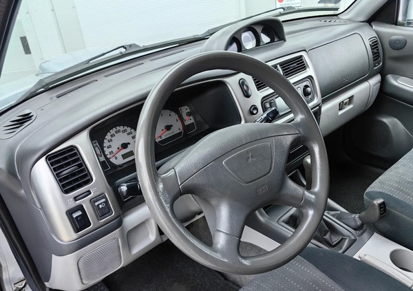 Mitsubishi Pajero cena 26000 przebieg: 169000, rok produkcji 2006 z Szprotawa małe 742
